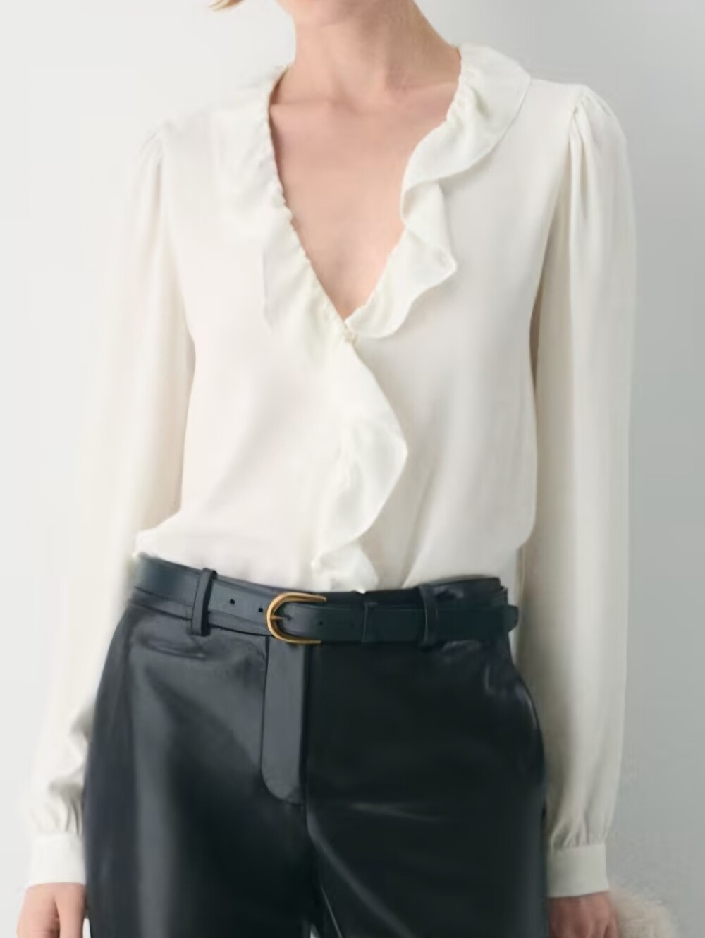 Aritzia Wilfred Tulip Ruffle Blouse Long Sleeve Off White Ivory New 2XS XS NWT